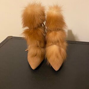 Liliana Tan Fur-Trim Pointed-Toe Heeled Boots